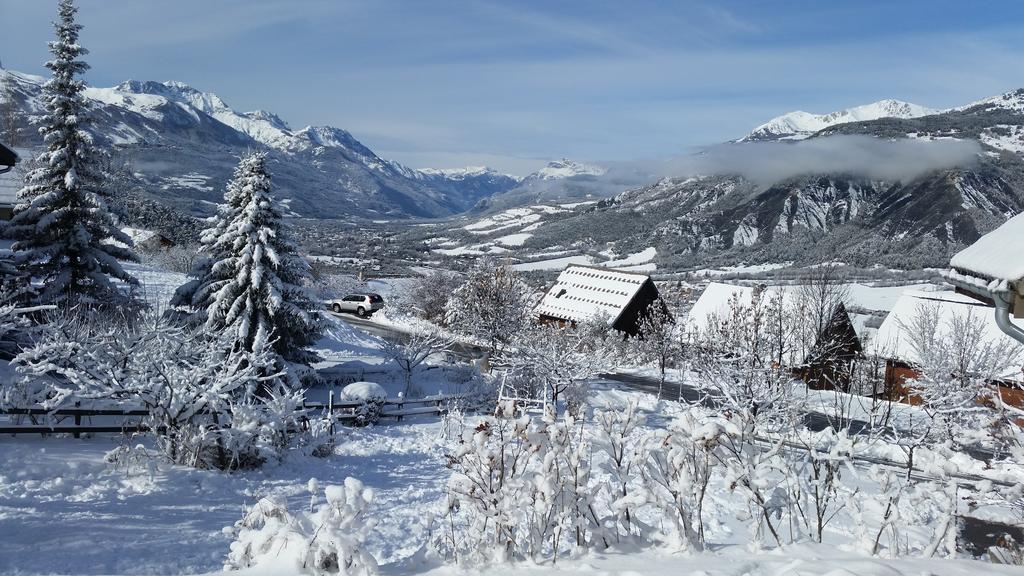 Studio Barcelonnette Ubaye, Provence Enchastrayes Exterior foto